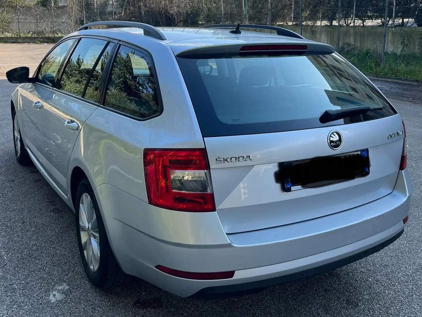Skoda Octavia Octavia 2017 Wagon 1.6 tdi 115 kw - DSG Grigio - 2