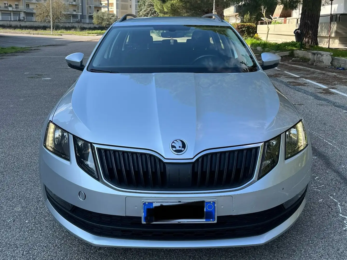 Skoda Octavia Octavia 2017 Wagon 1.6 tdi 115 kw - DSG Grigio - 1