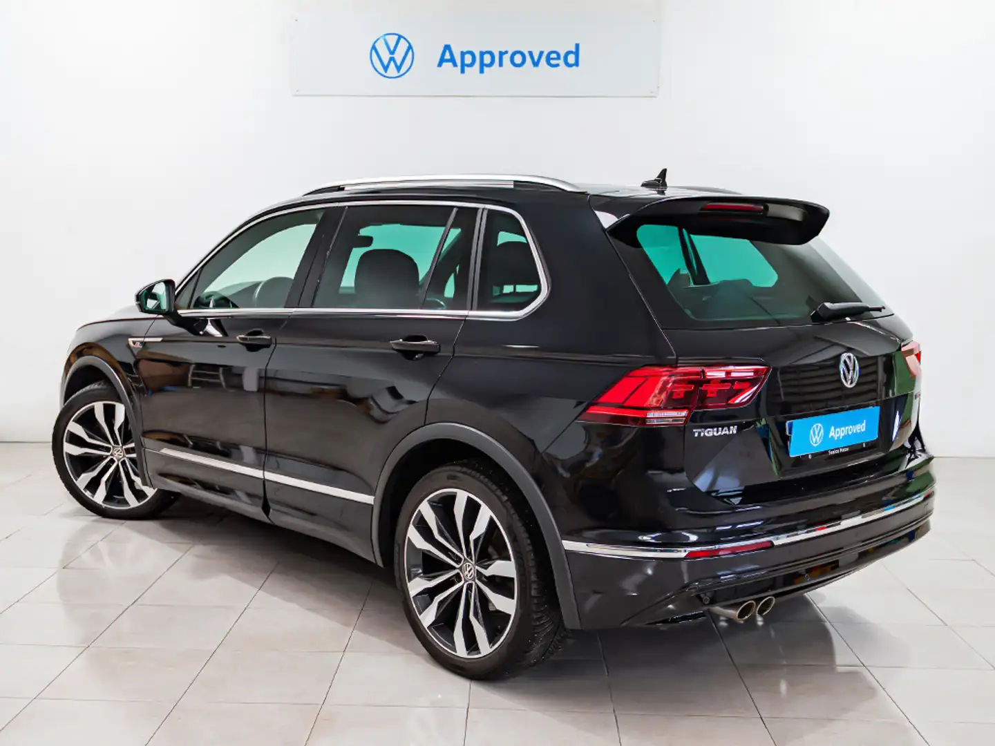 Volkswagen Tiguan 2.0TDI Sport 4Motion DSG 140kW Negro - 2