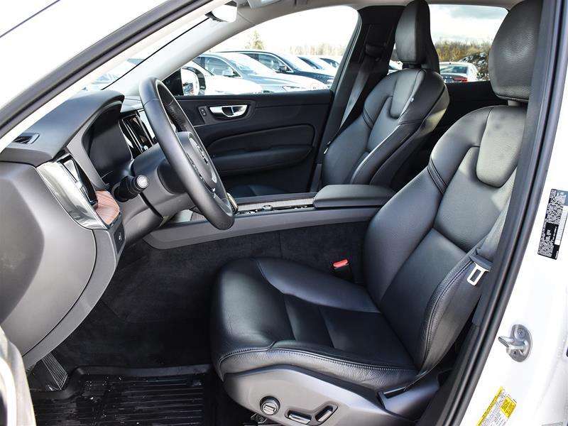 2024 Volvo XC60 Plus | Apple CarPlay | 360 Camera | Pilot Assist thumb 48