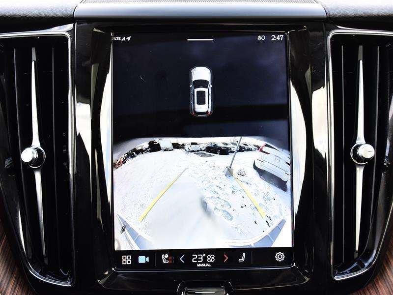 2024 Volvo XC60 Plus | Apple CarPlay | 360 Camera | Pilot Assist thumb 40