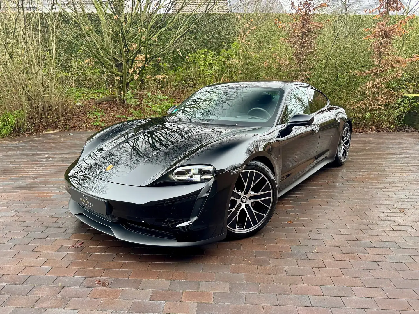 Porsche Taycan 93.4 kWh/BOSE/Pano/ACC/Head-Up/Surround/Innodrive Czarny - 2