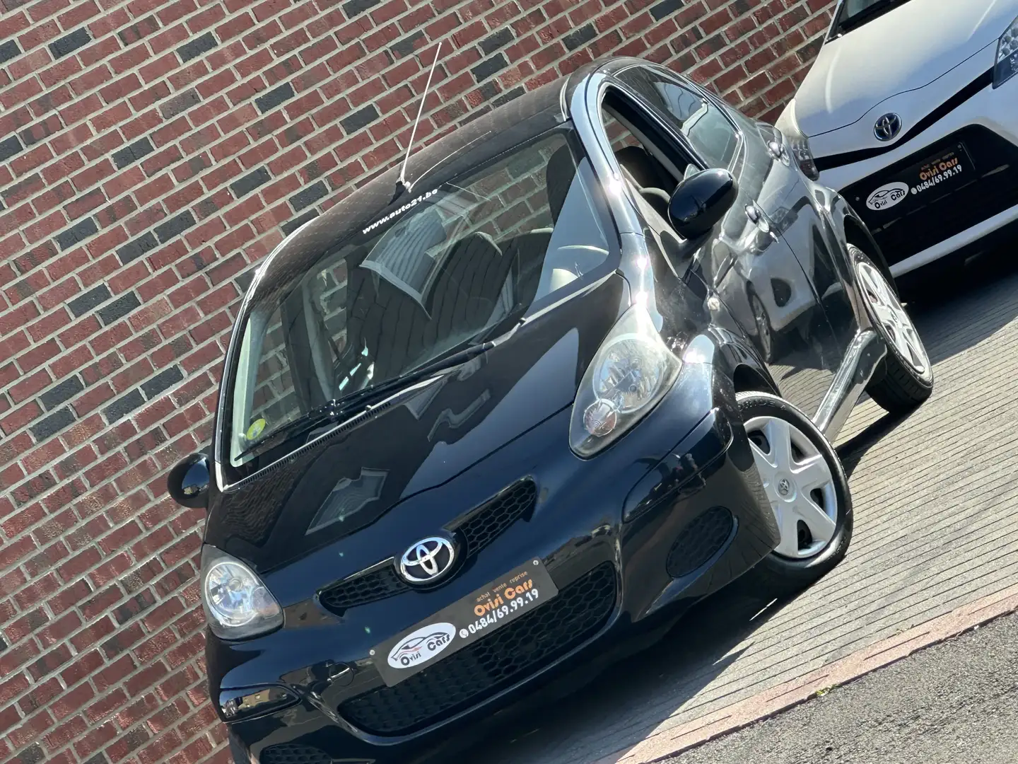 Toyota Aygo // AUTOMATIQUE // AIRCO 5 PORTES // Zwart - 1