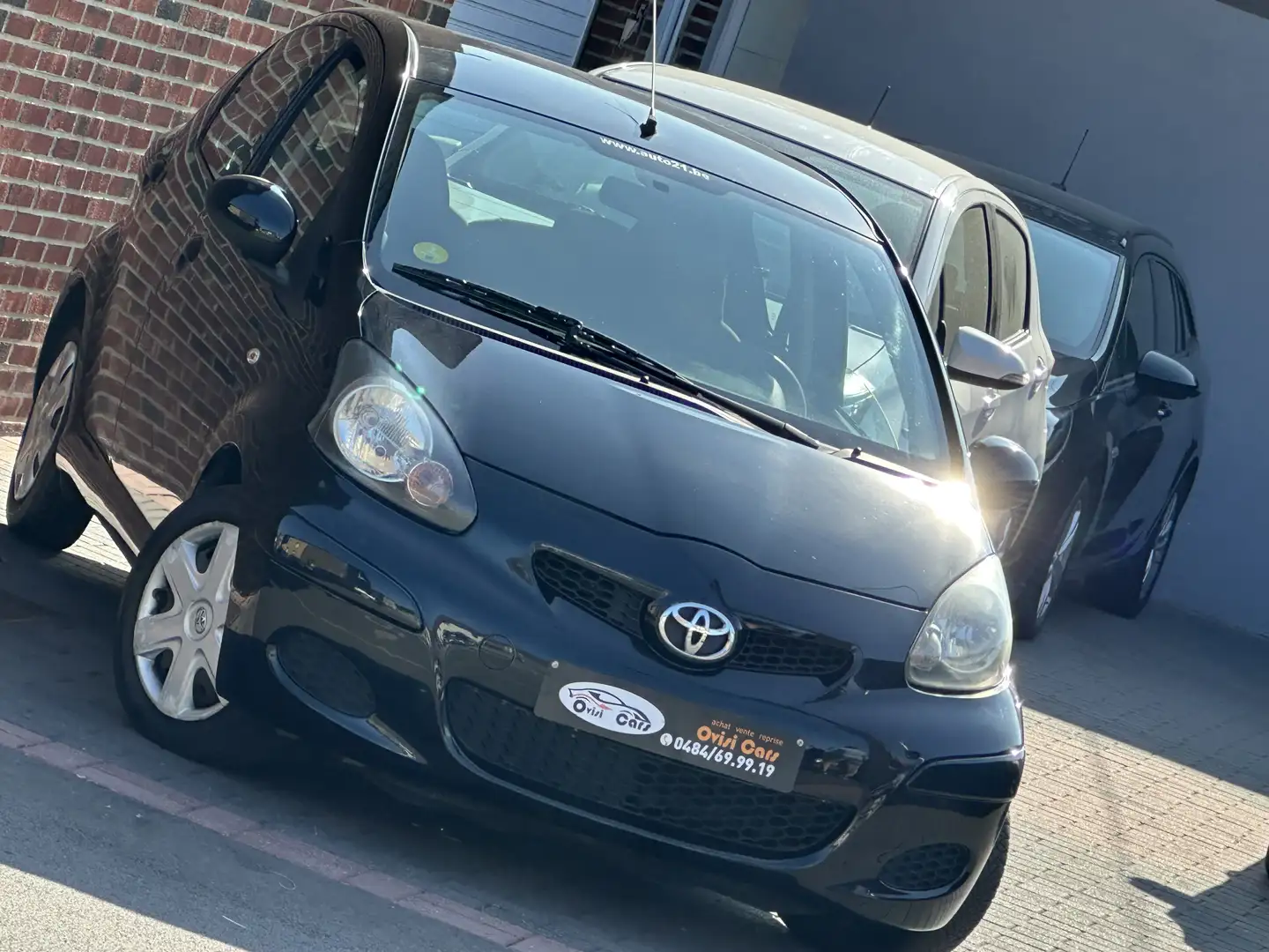 Toyota Aygo // AUTOMATIQUE // AIRCO 5 PORTES // Zwart - 2