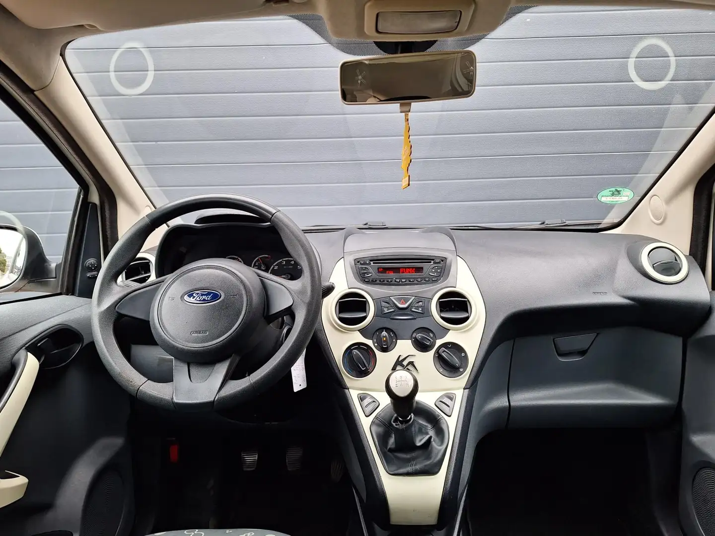 Ford Ka/Ka+ | 1.2 Cool & Sound start/stop | Airco | Weiß - 2