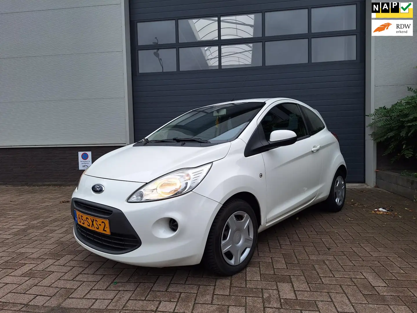 Ford Ka/Ka+ | 1.2 Cool & Sound start/stop | Airco | Weiß - 1