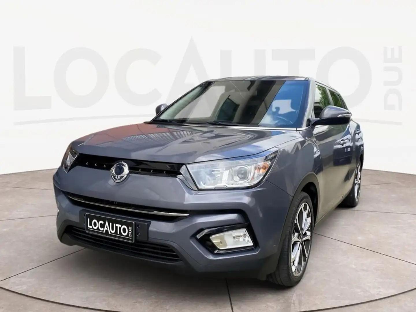 SsangYong Tivoli 1.6 Icon 2wd GPL - PROMO Grigio - 1