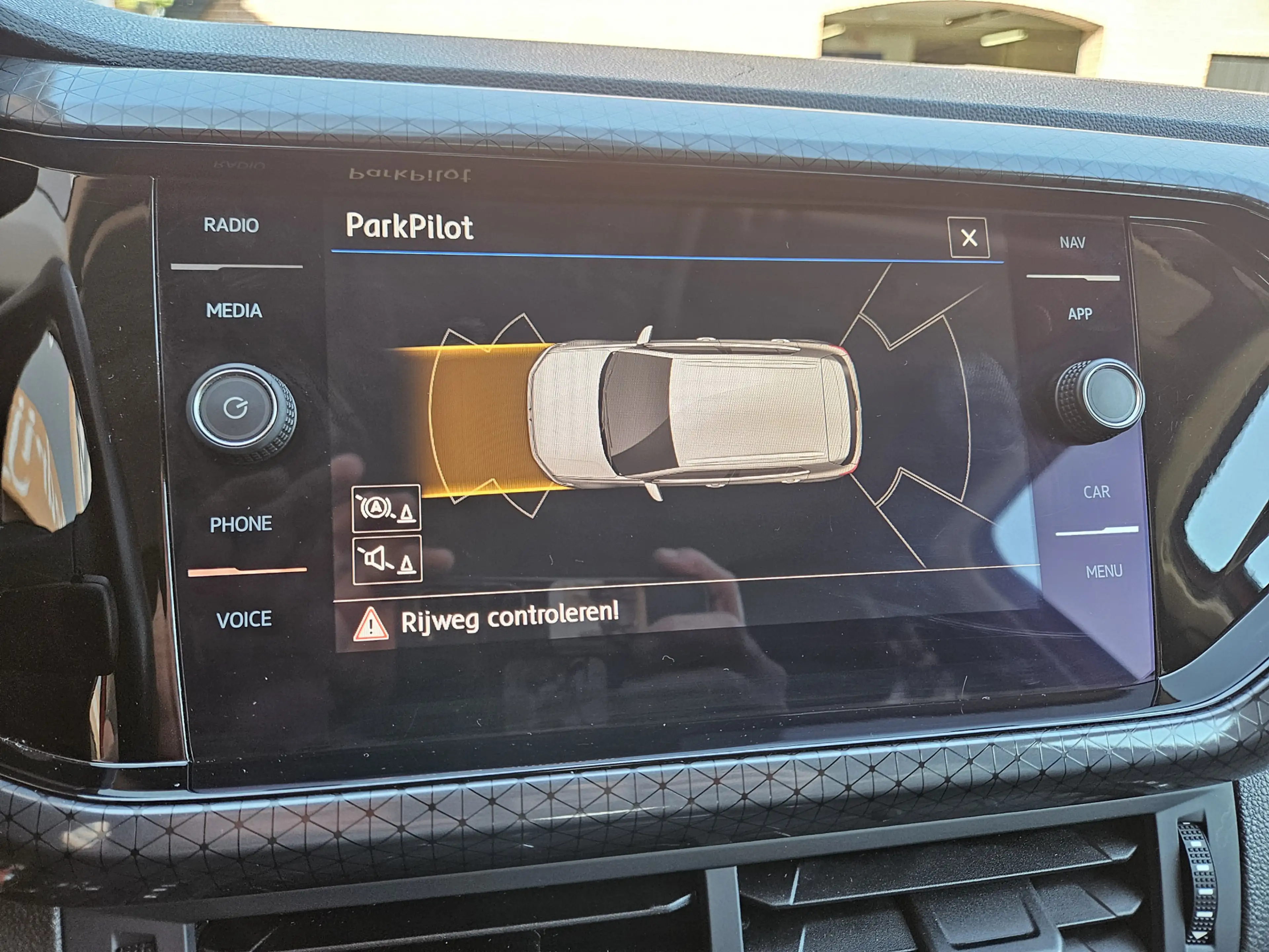 Volkswagen T-Cross 1.0 TSI Style — photo 9