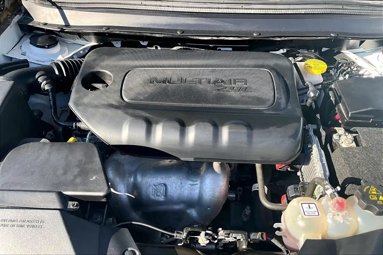 Jeep Cherokee снимка Jeep Cherokee