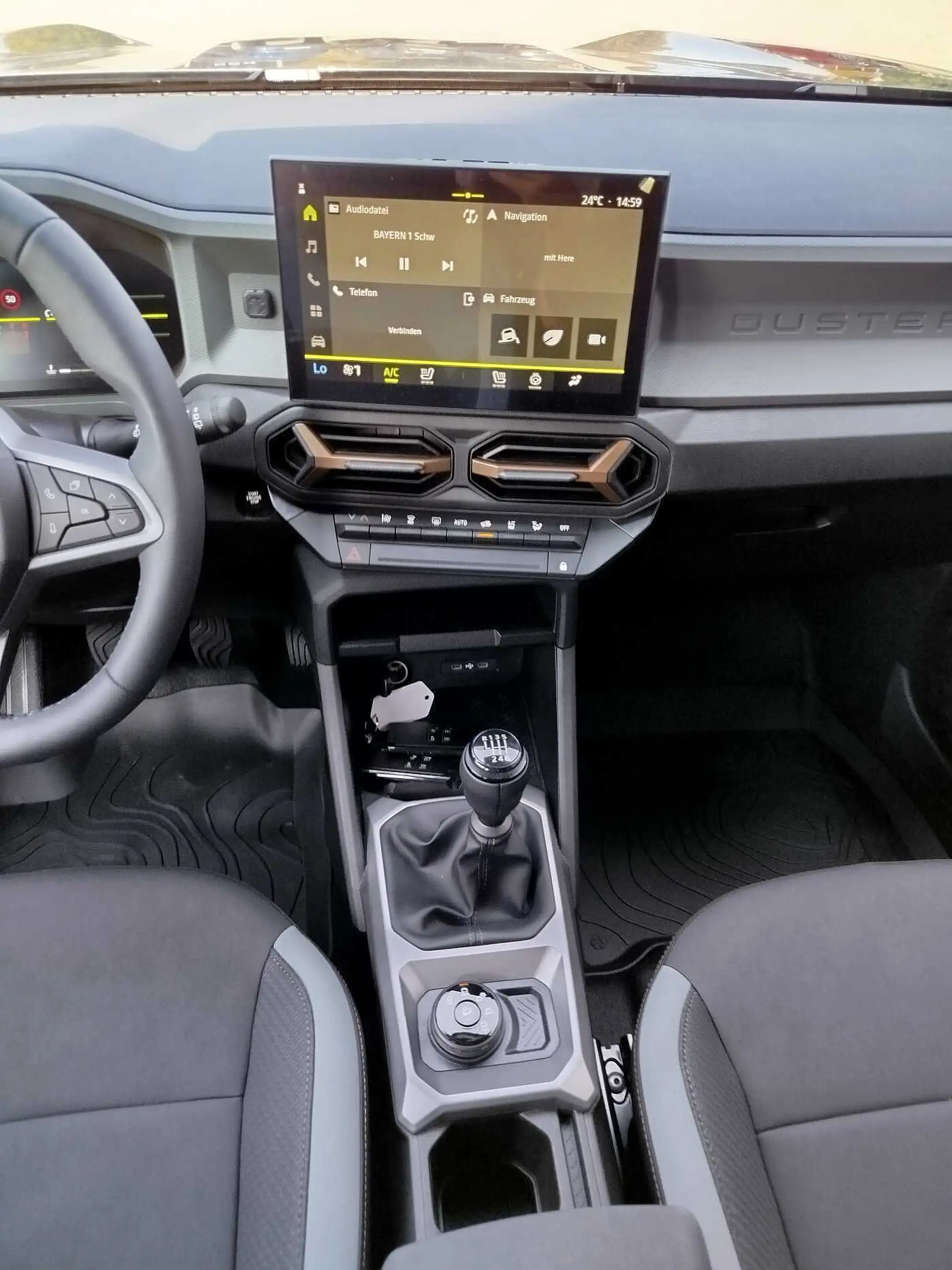 Dacia Duster Extreme TCe 130 4x4 WINTER/CITY/TECHNIK — photo 12