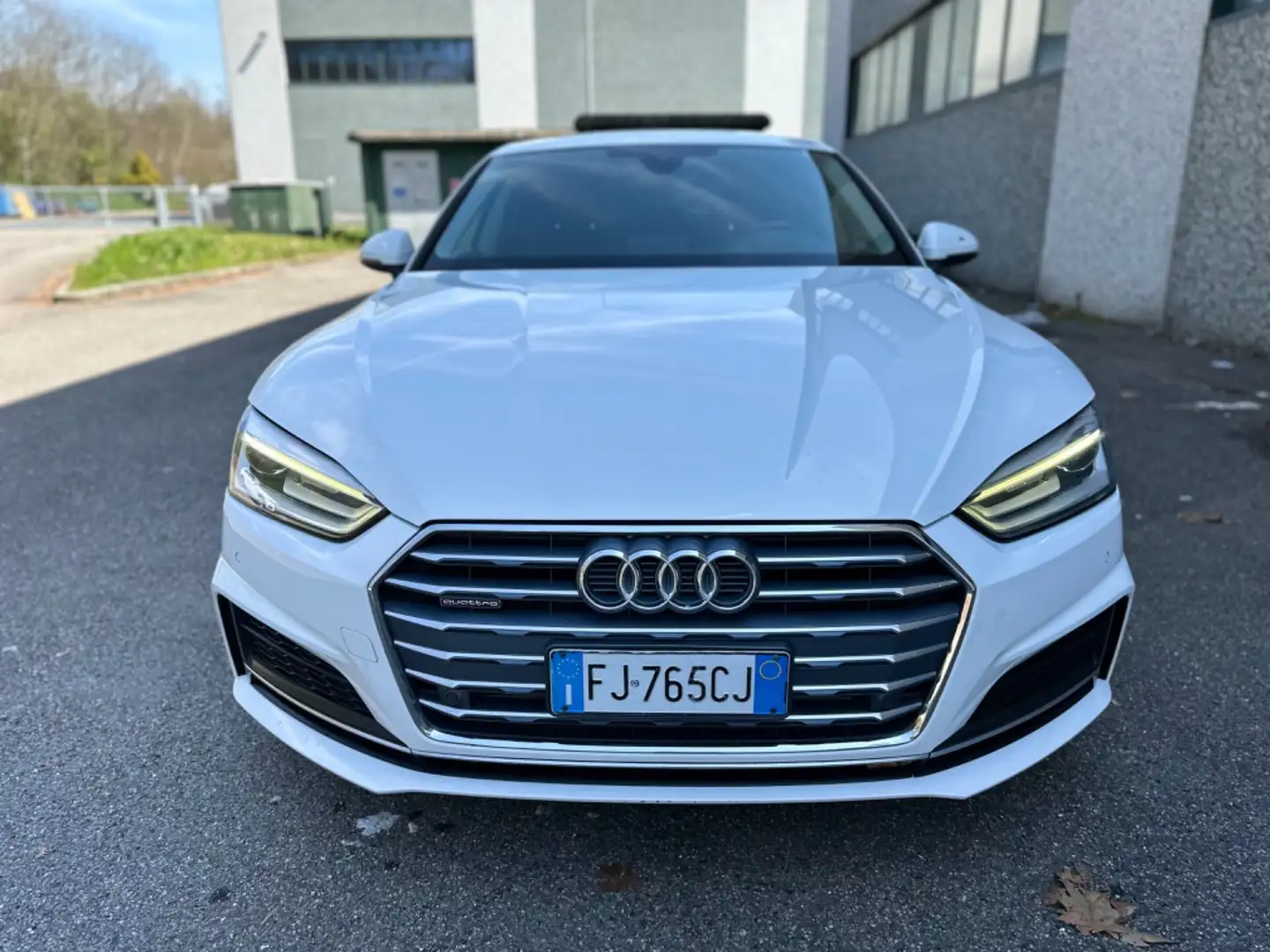 Audi A5 SPB 3.0 TDI quattro S tronic*S-LINE* Bianco - 2