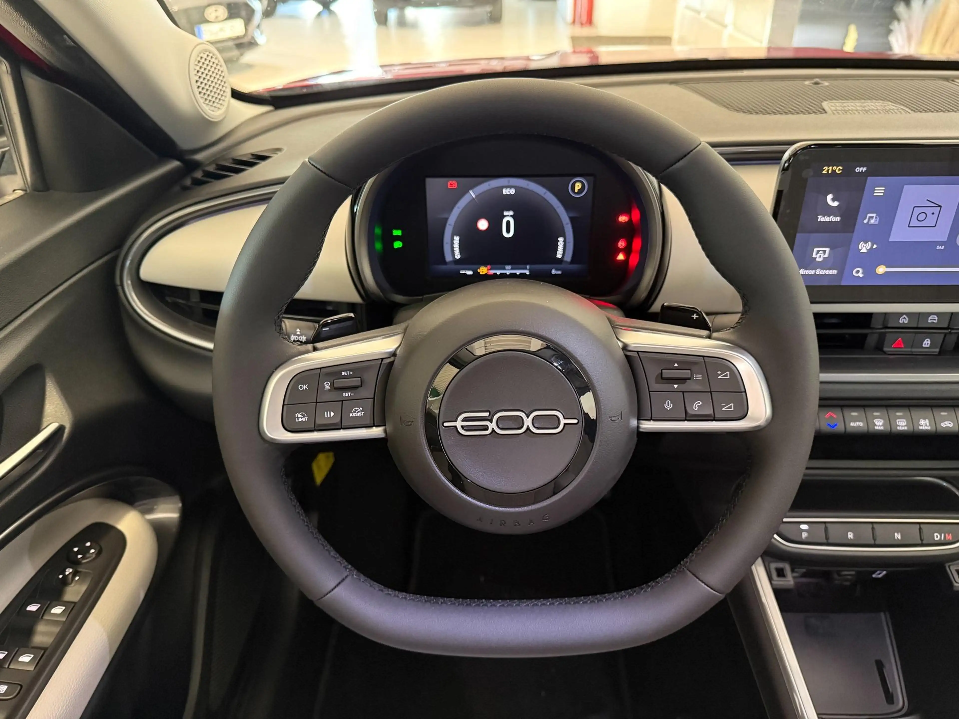 Fiat 600 La Prima Hybrid 1.2 T3 81 kW (110 PS) Klimaauto... — photo 14