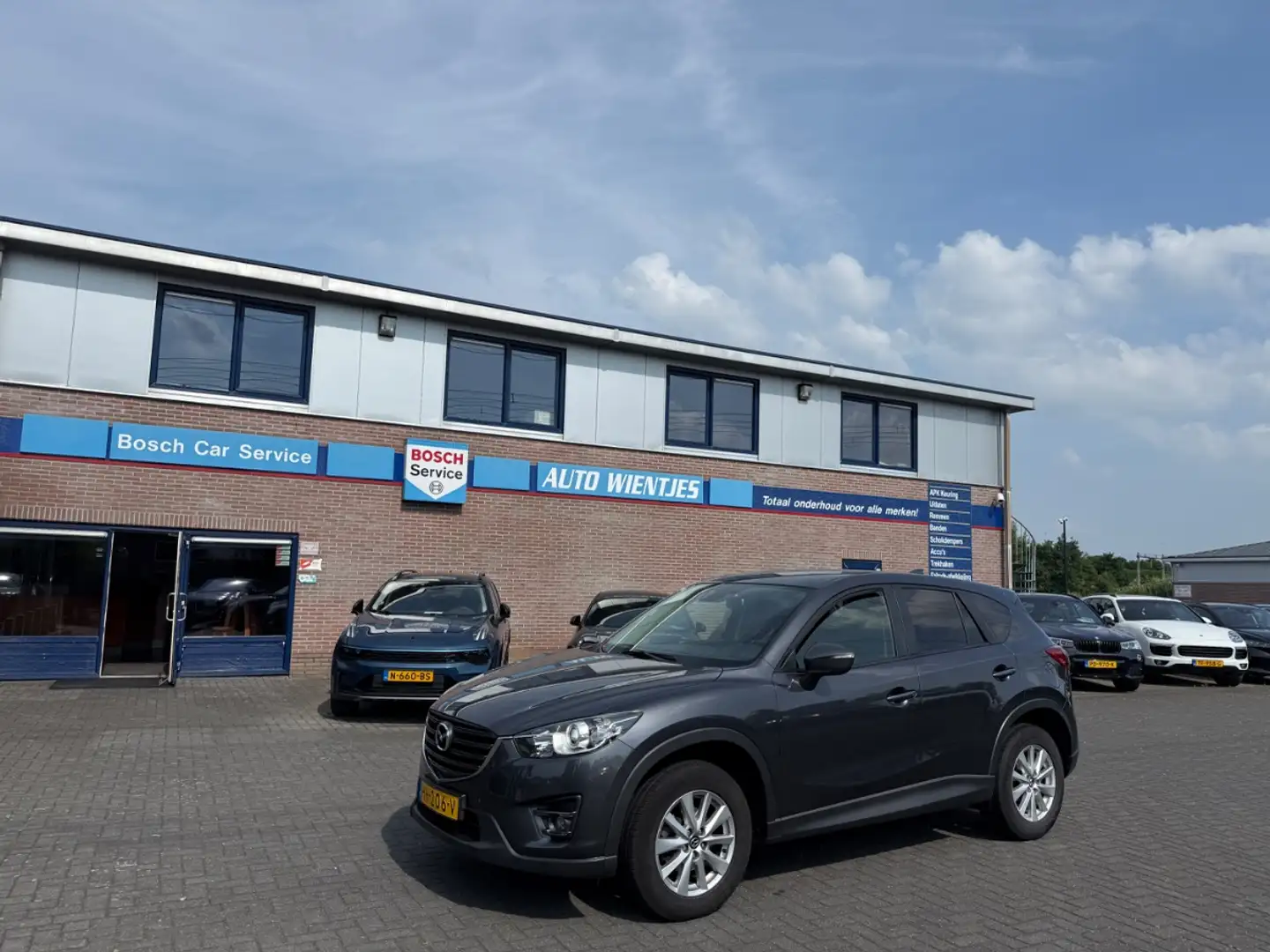 Mazda CX-5 2.0 SkyActiv-G | Skylease 2WD | Airco-Ecc | Navi Grijs - 2