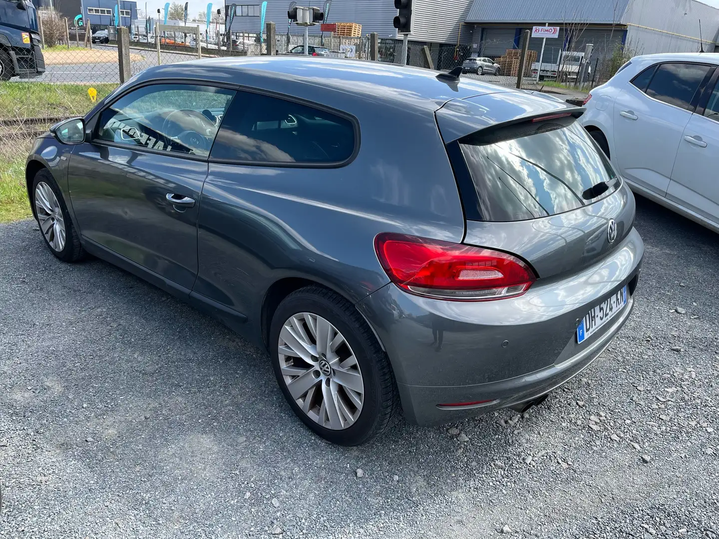 Volkswagen Scirocco 2.0 TDI 140 FAP - 2