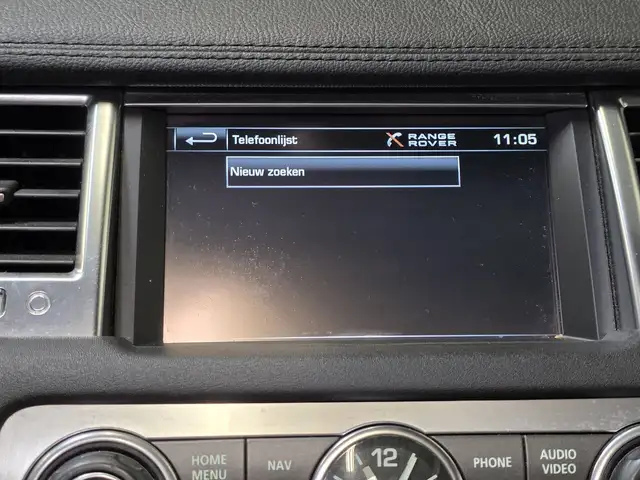 Land Rover Range Rover Sport view 15