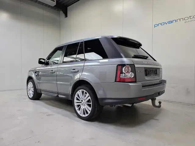 Land Rover Range Rover Sport view 6