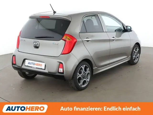 Kia Picanto view 6