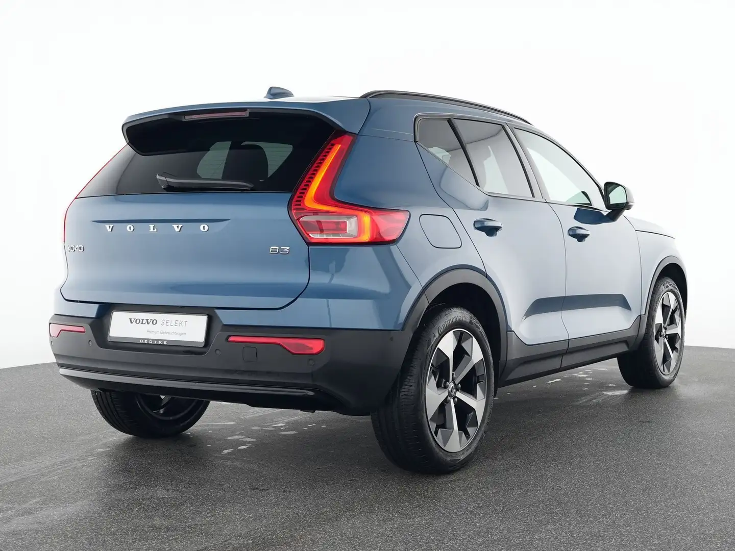 Volvo XC40 B3 Benzin Ultra Dark 19"+PIXEL-LED+ACC+360° Blau - 2
