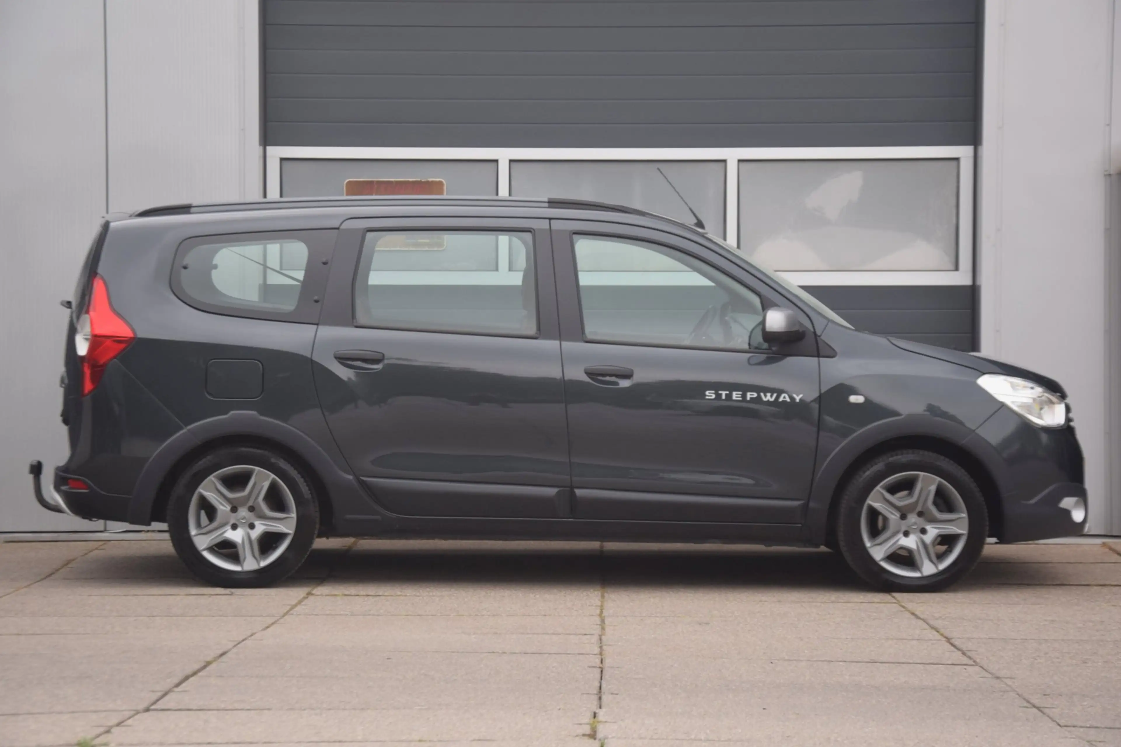 Dacia Lodgy 1.3 TCe Stepway 7p LEDEREN BEKLEDING/TREKHAAK/CAME — photo 4