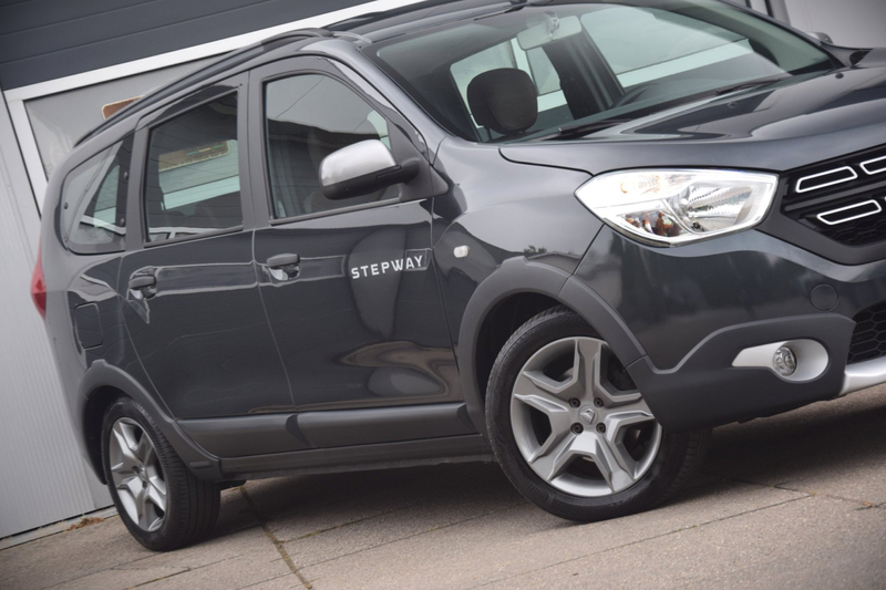 Dacia Lodgy 1.3 TCe Stepway 7p LEDEREN BEKLEDING/TREKHAAK/CAME — photo 2