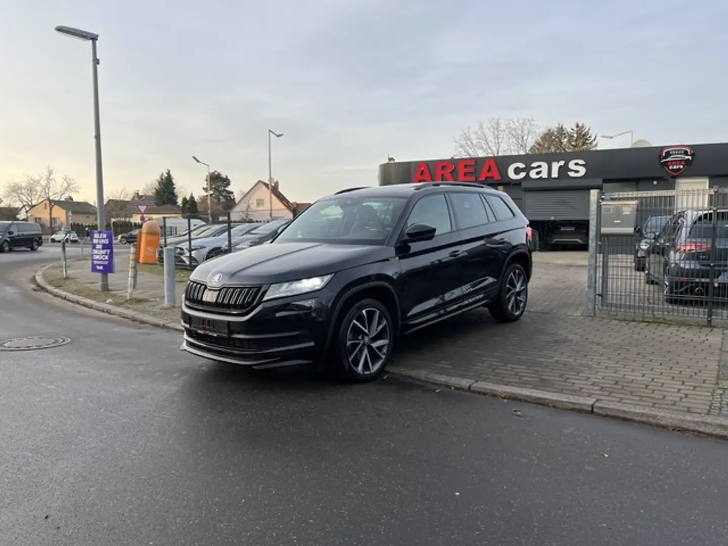 Skoda Kodiaq Sportline*PANO*7-SITZ*VIRT*LED*KEY*KAM* Schwarz - 2