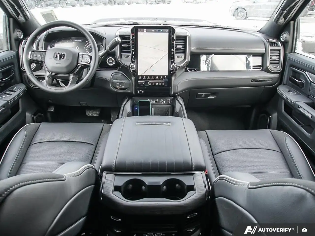 RAM 2500 снимка RAM 2500
