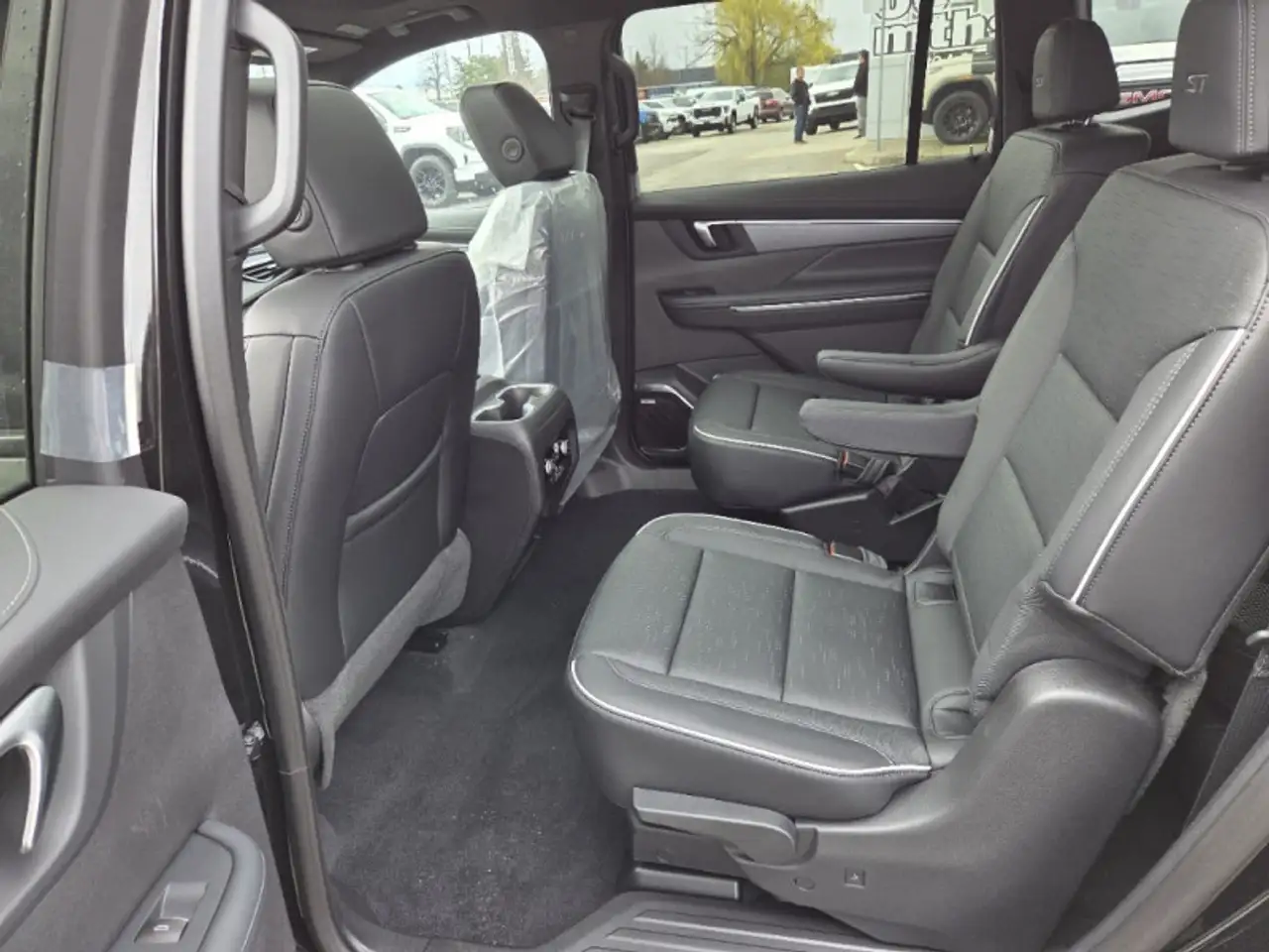 Buick Enclave снимка Buick Enclave