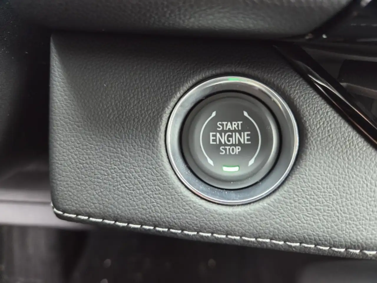 Buick Enclave снимка Buick Enclave