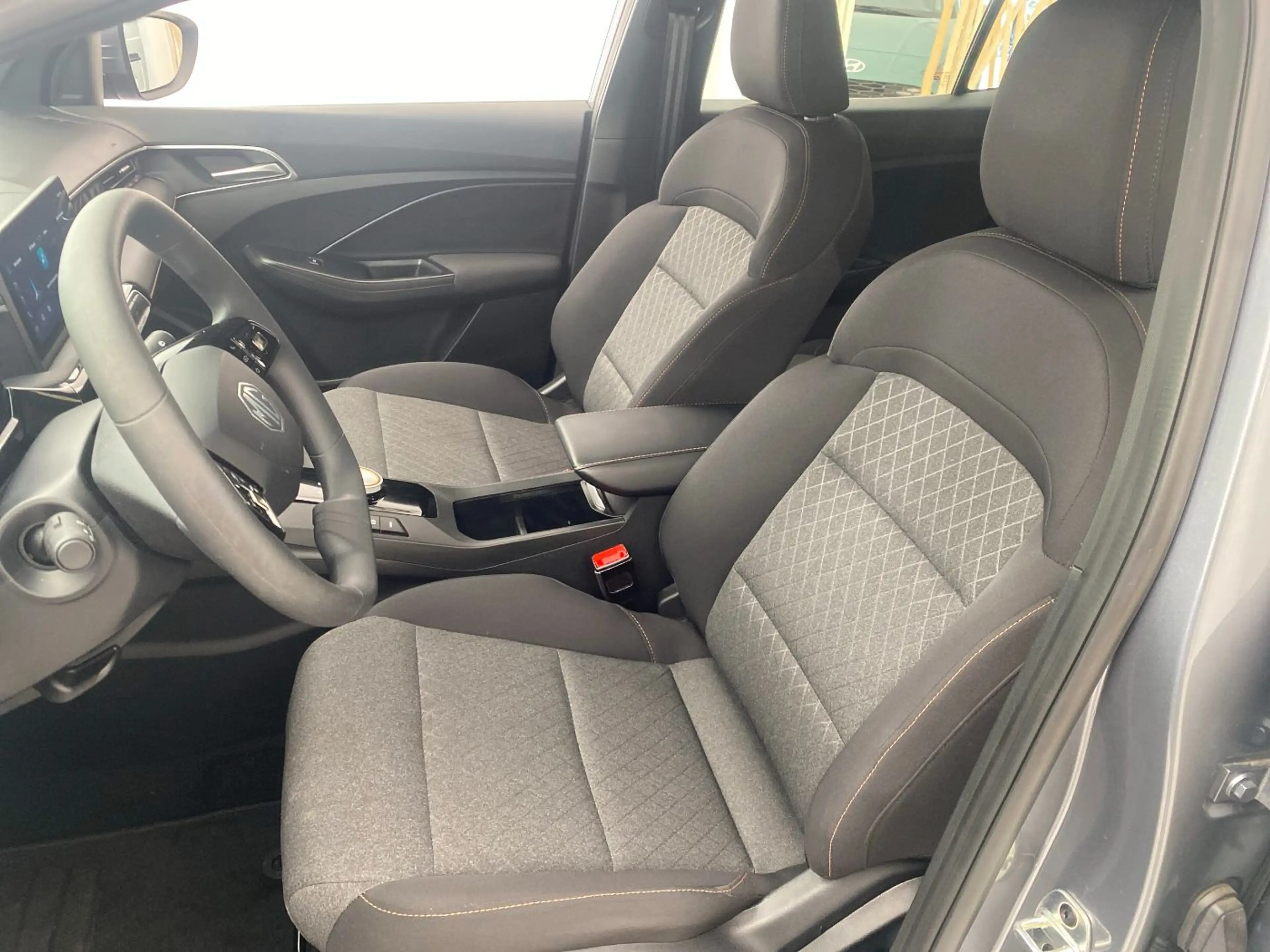 MG MG3 Hybrid+ Comfort NAVI*RÜCKFAHRKAMERA*LED — photo 7