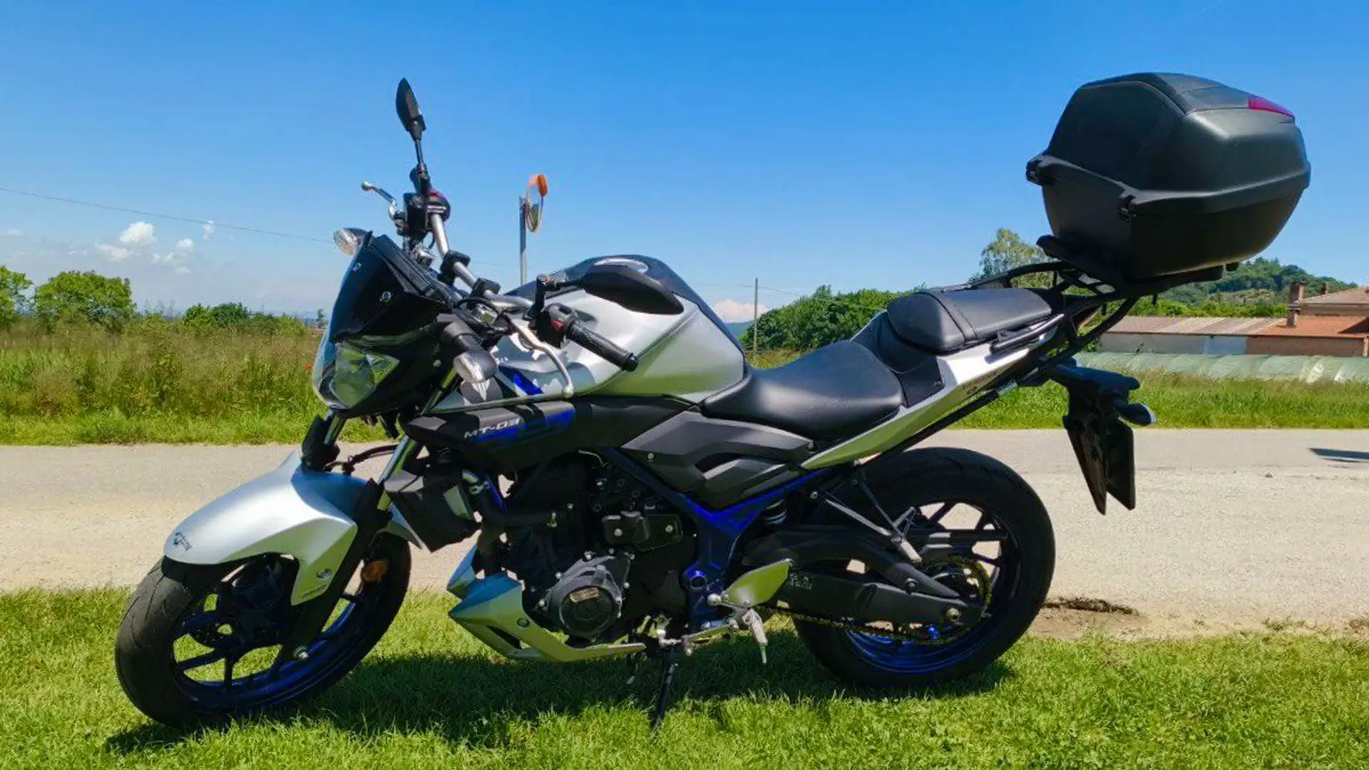 Yamaha MT-03 Gri - 1