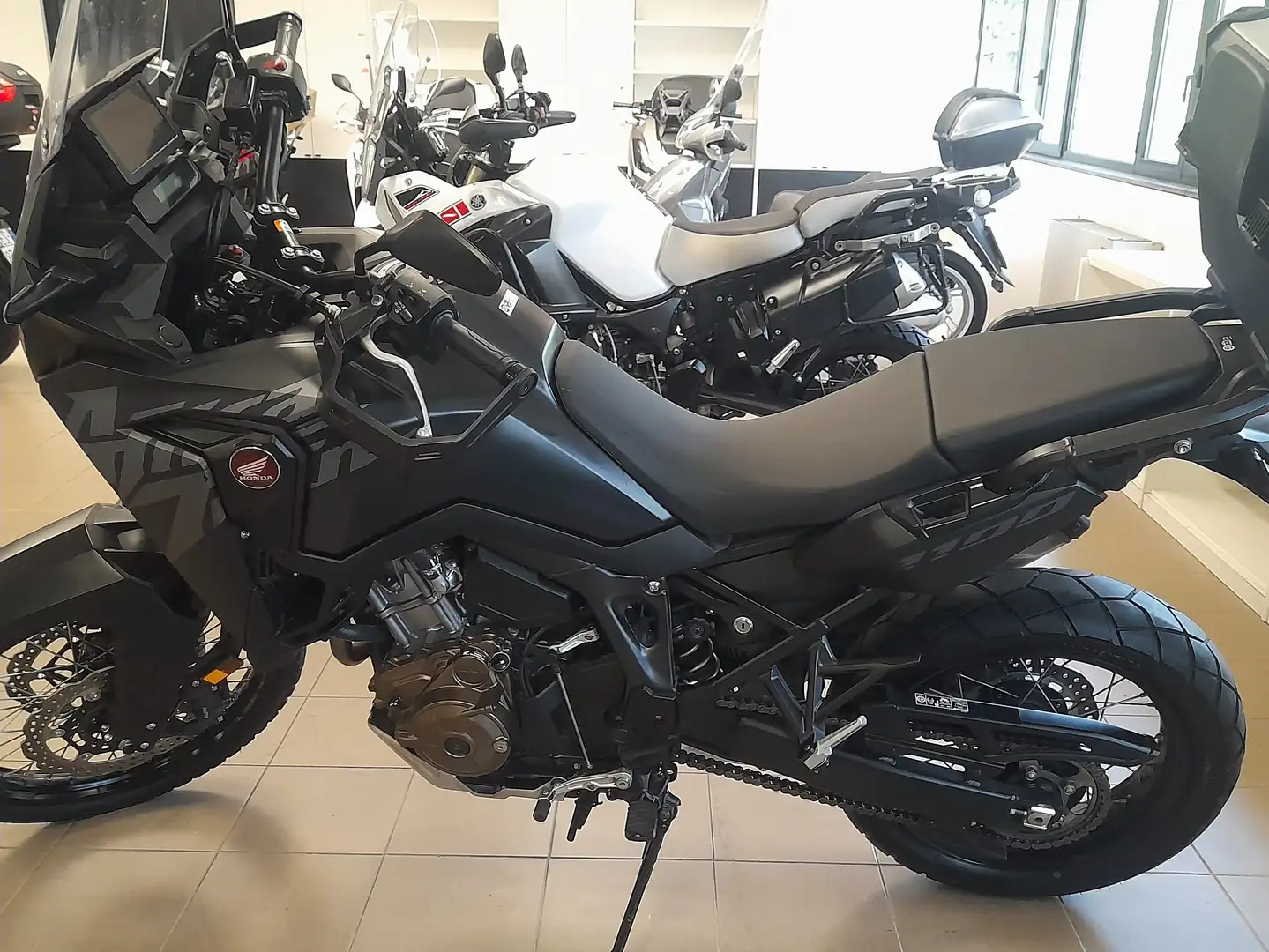 Honda CRF 1100 Nero - 1