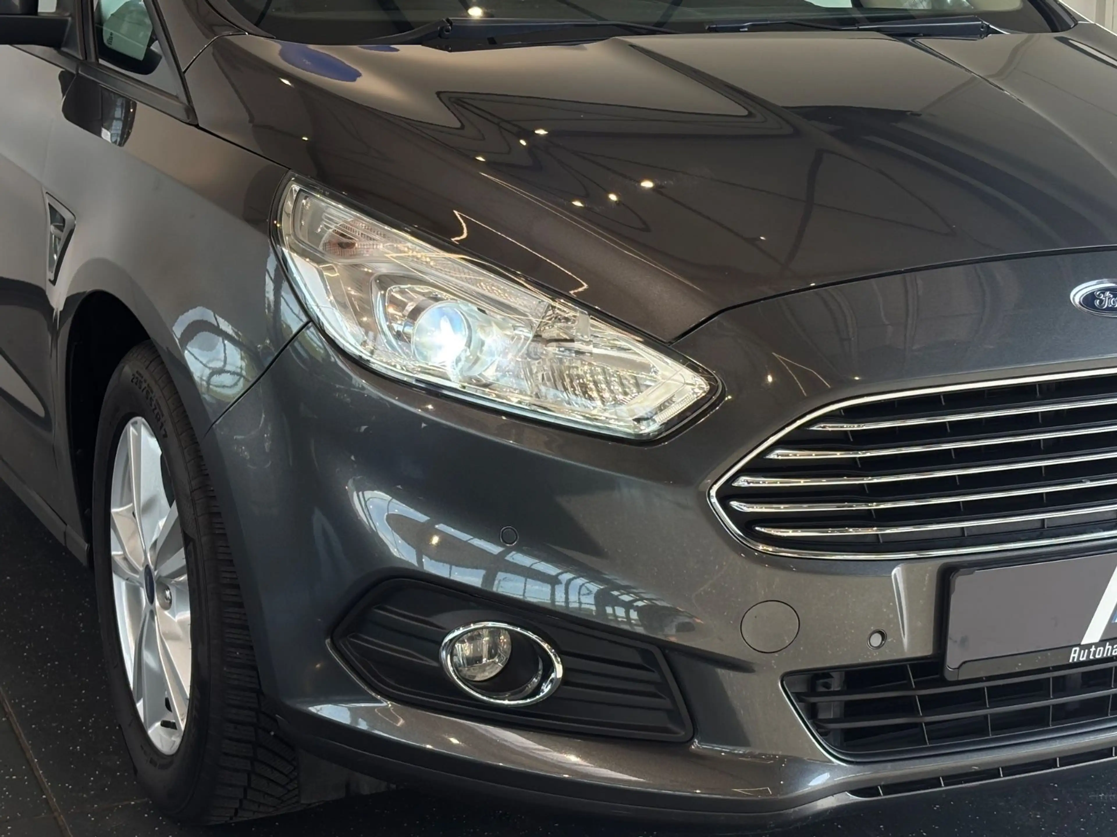Ford S-Max S-MAX Business*PDC*AHK*SHZ*KAMERA* — photo 7