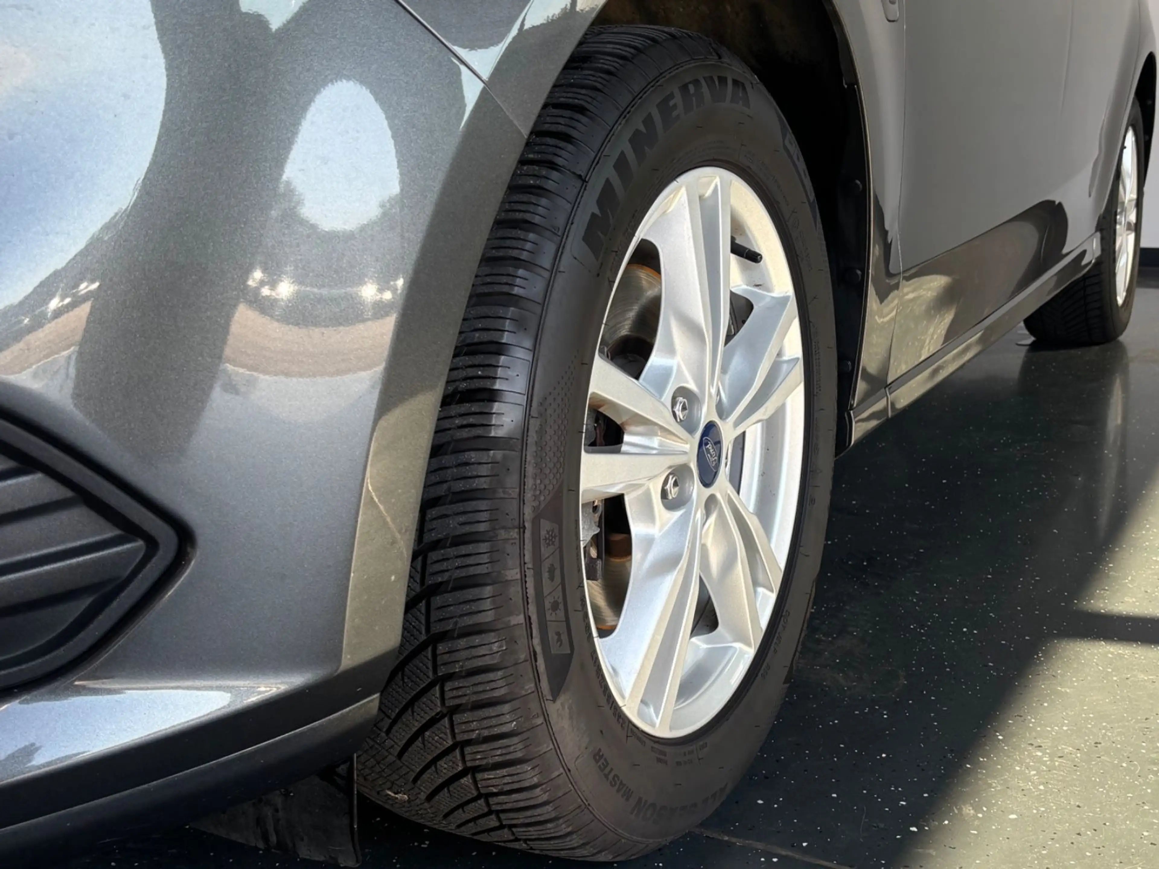 Ford S-Max S-MAX Business*PDC*AHK*SHZ*KAMERA* — photo 5