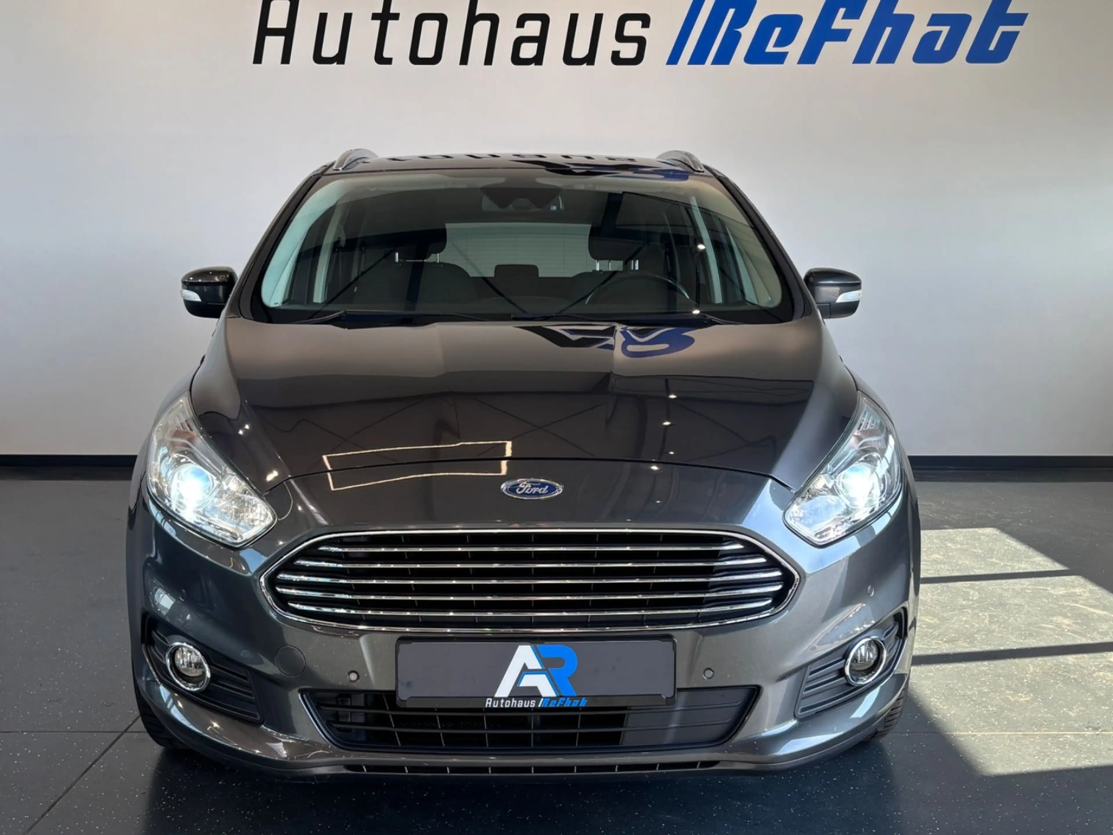 Ford S-Max S-MAX Business*PDC*AHK*SHZ*KAMERA* — photo 8