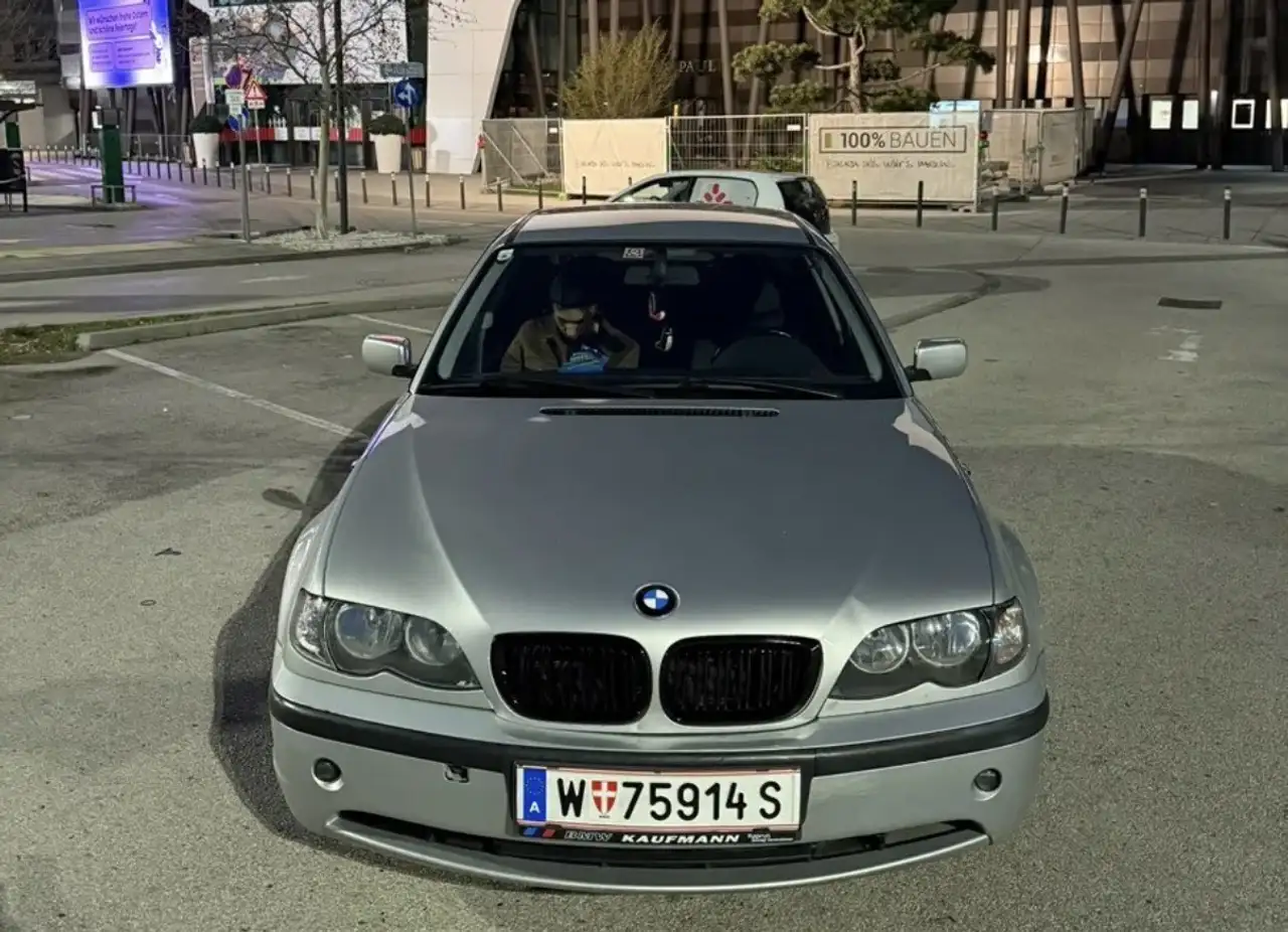 BMW 318d, foto 6