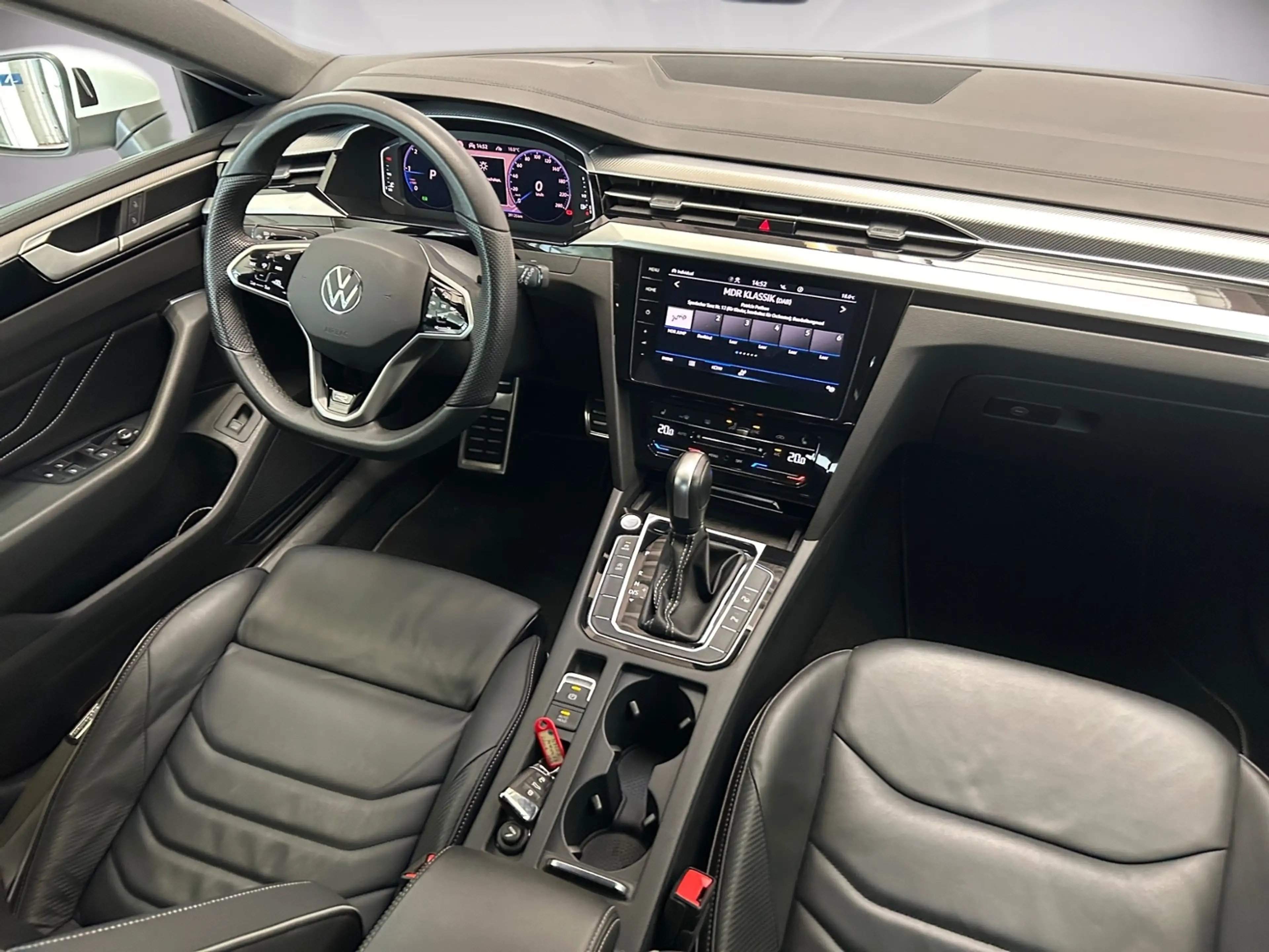 Volkswagen Arteon Shootingbrake R-Line 4Motion AHK MATRIX HEAD UP — photo 13