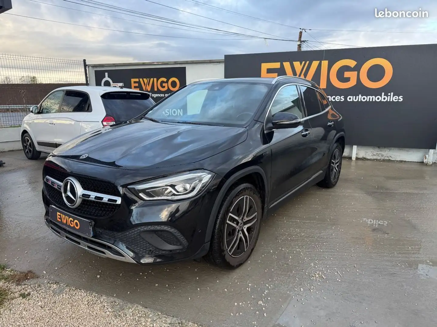 Mercedes-Benz GLA 250 Classe 250 1.3 e 262 ch phev hybrid progressive line sieges chauff. origine france bva excellent etat Zwart - 1