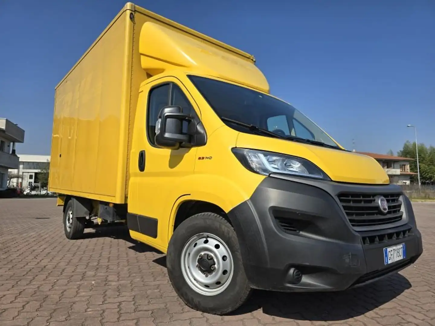 Fiat Ducato Cabinato con boxe Geel - 2