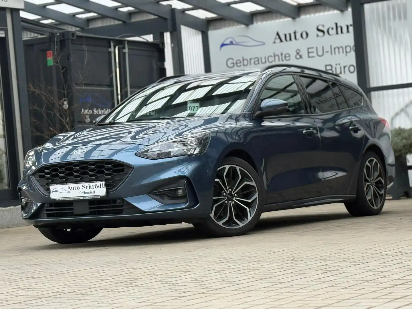 Ford Focus Turnier ST-Line 1.5 EcoBoost, Kamera, LED, Navi Bleu - 1