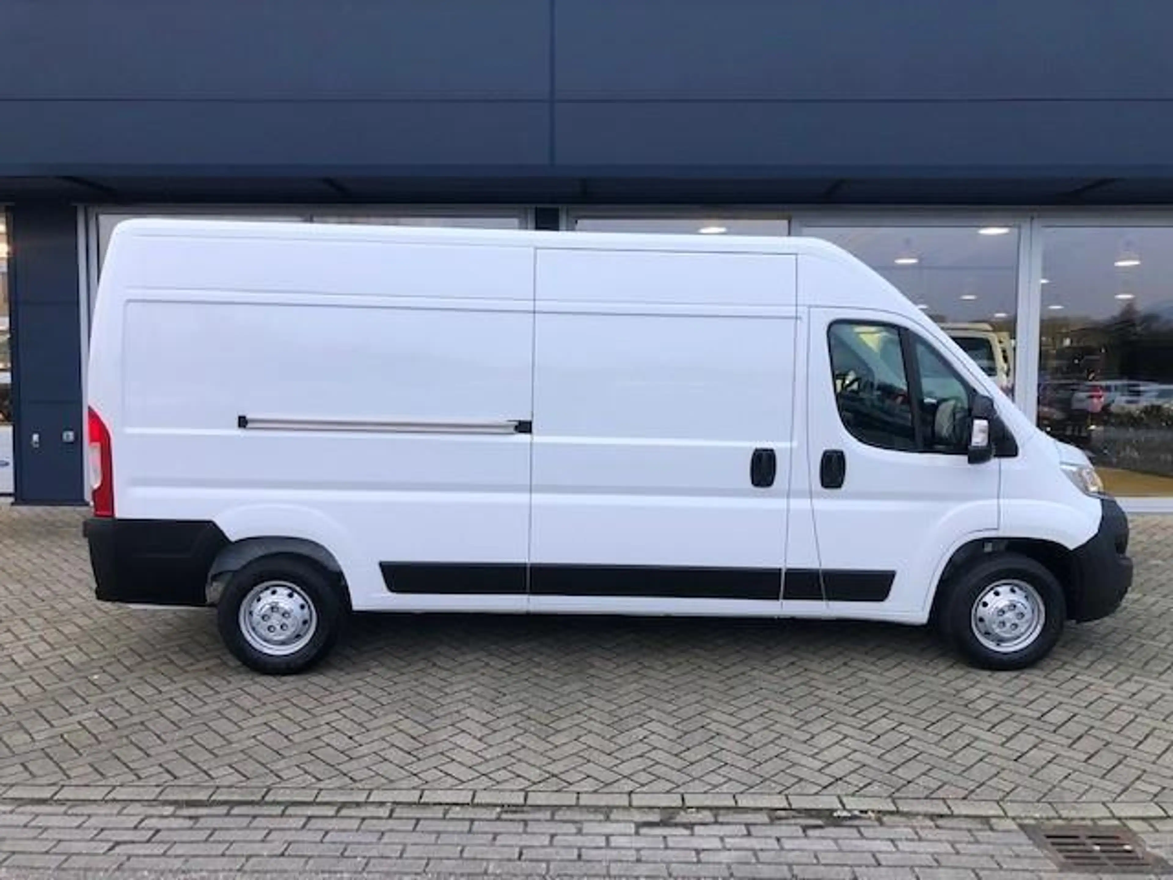Citroen Jumper 2.2 BlueHDi L3H2 3.5t | 165 PK | Handgeschakeld | — photo 8