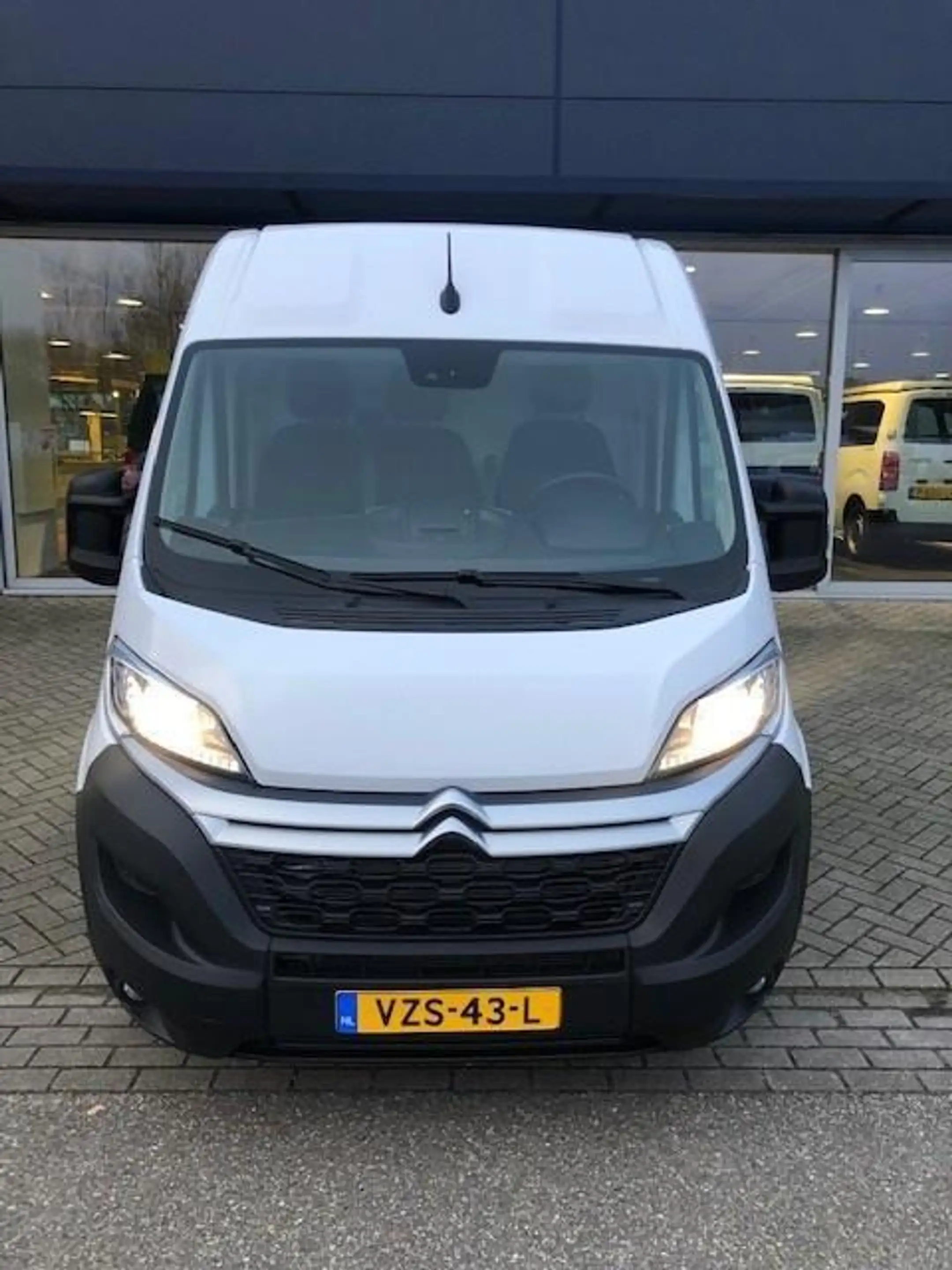 Citroen Jumper 2.2 BlueHDi L3H2 3.5t | 165 PK | Handgeschakeld | — photo 3