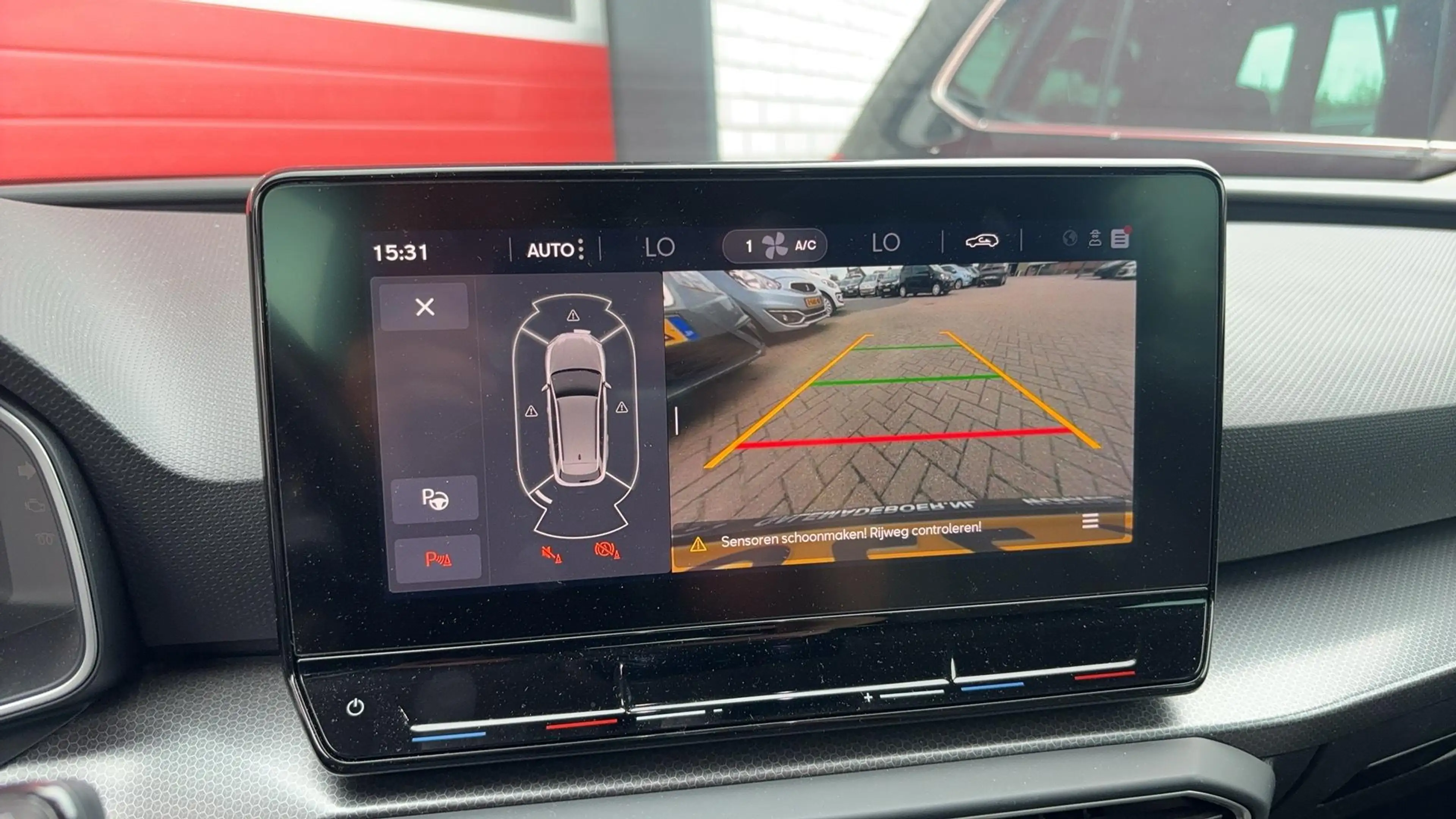 SEAT Leon Sportstourer 1.5 TSI Style Business Intense FULL L — photo 8