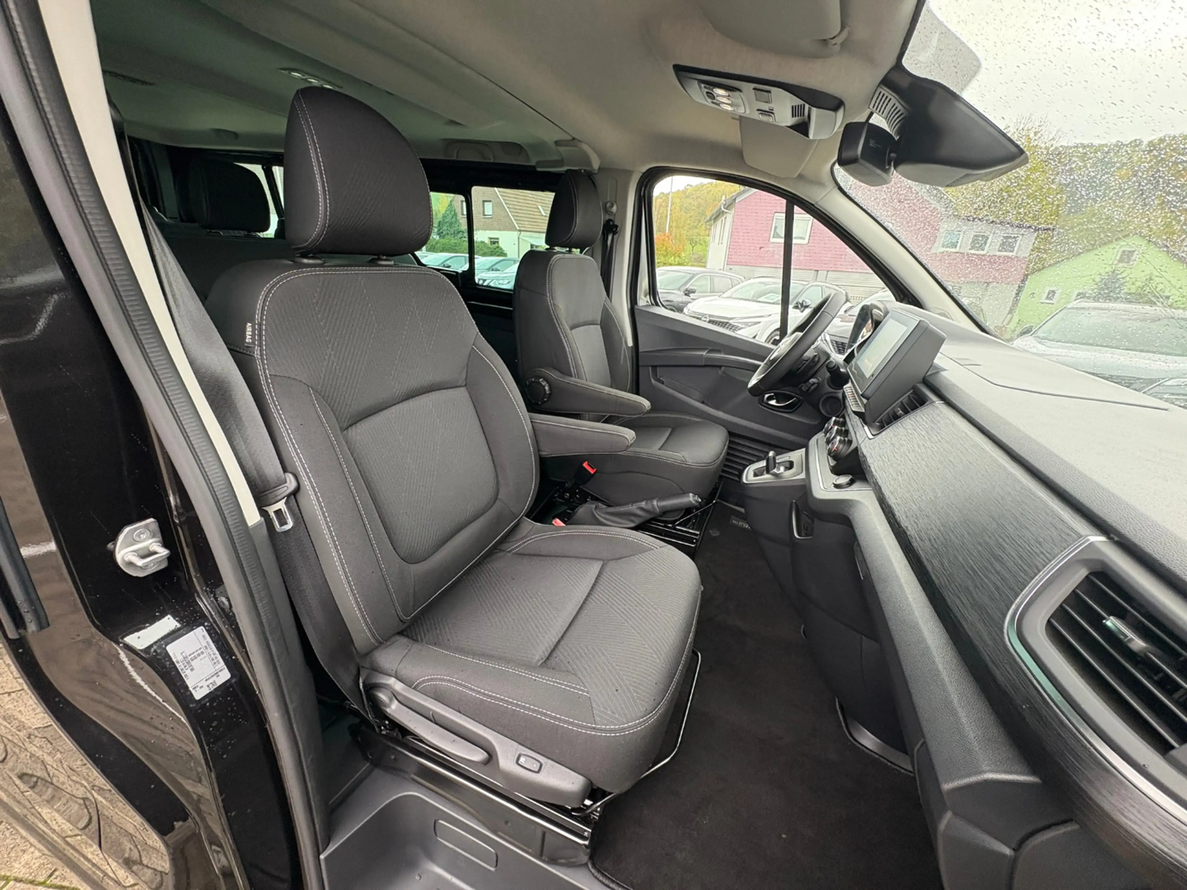 Nissan Primastar Kombi L2H1 dCi 170 TK 3,0 t · ACC · LED — photo 3