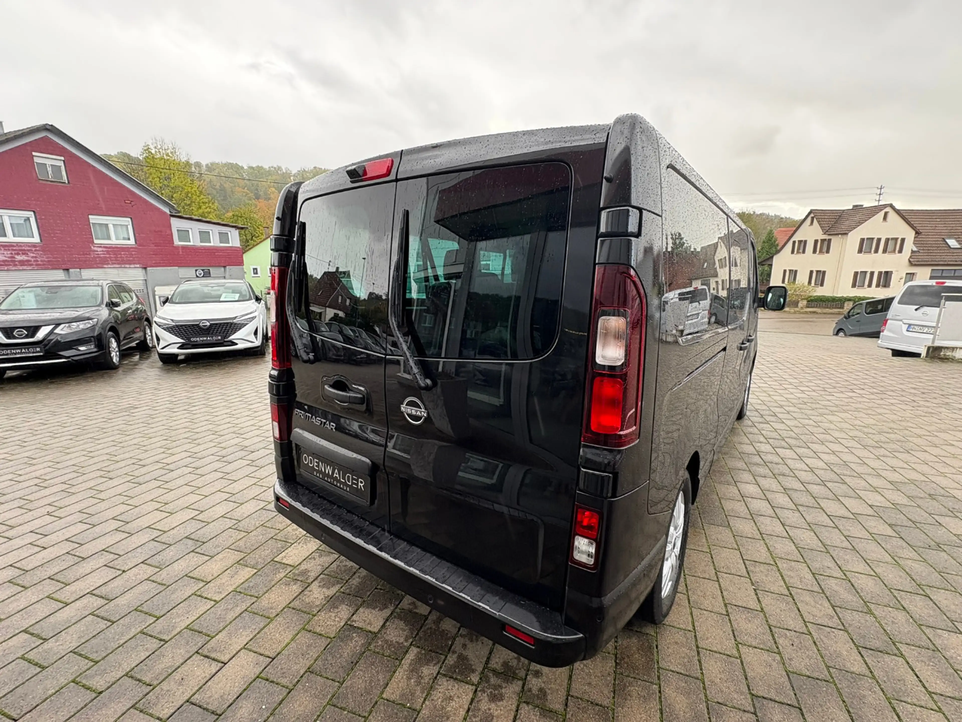 Nissan Primastar Kombi L2H1 dCi 170 TK 3,0 t · ACC · LED — photo 6