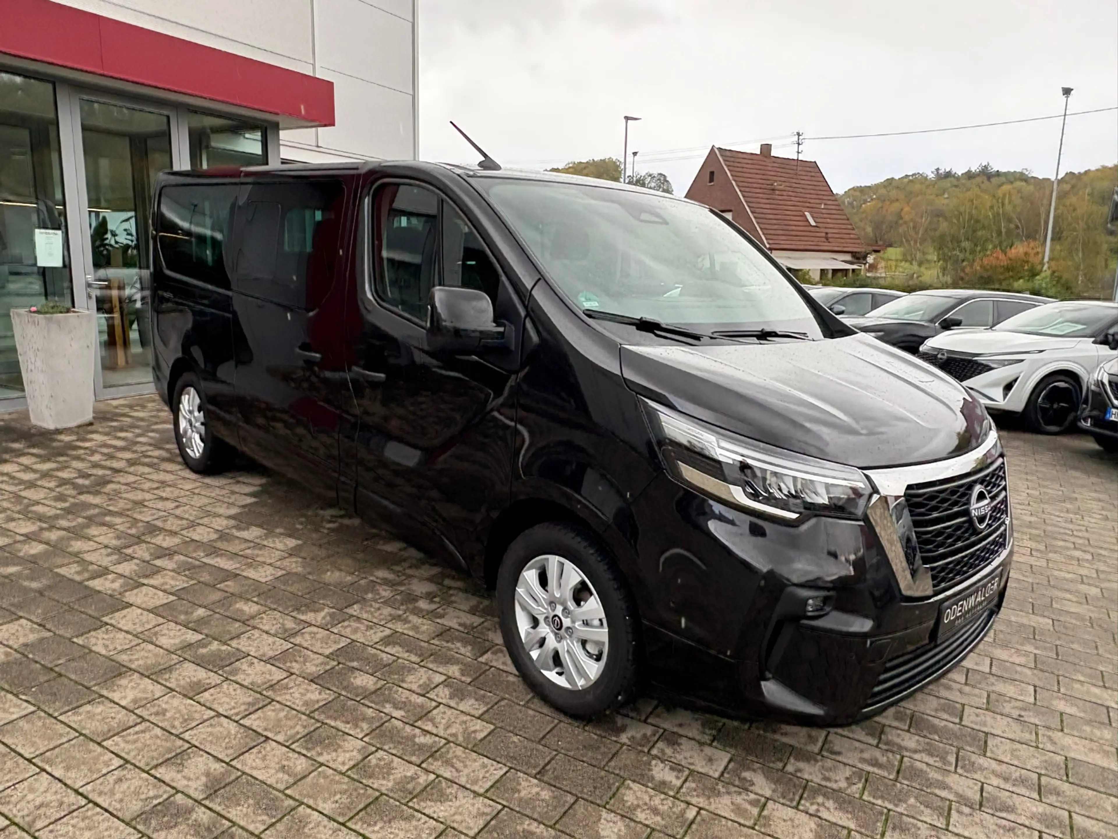 Nissan Primastar Kombi L2H1 dCi 170 TK 3,0 t · ACC · LED — photo 2