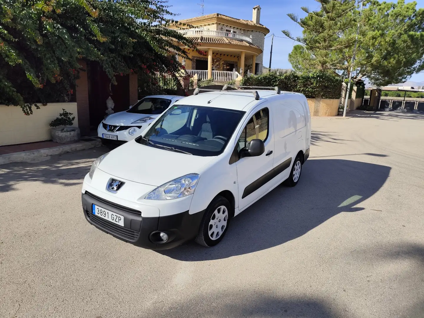 Peugeot Partner Furgón 1.6HDI Confort L2 90 - 2
