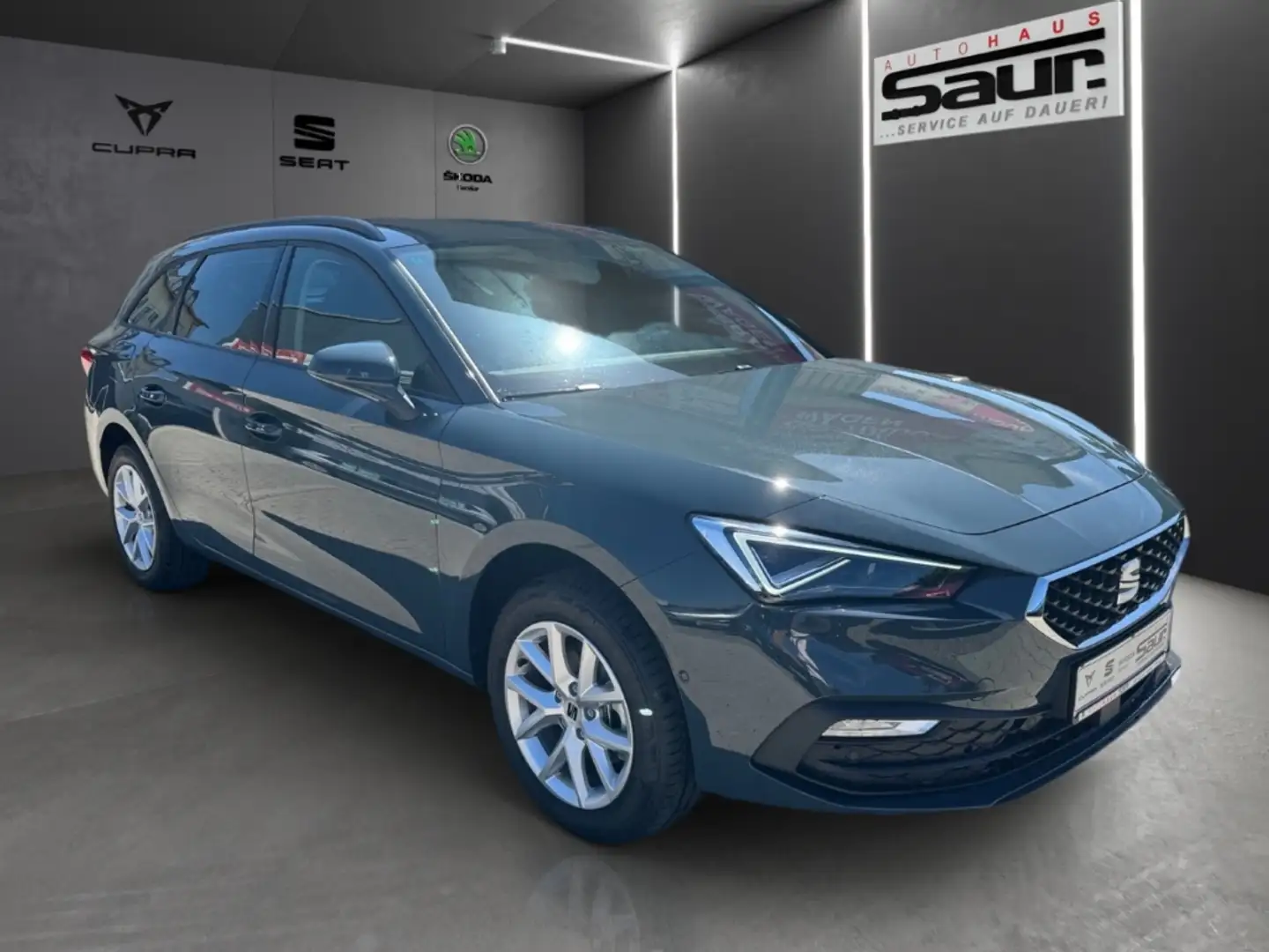 SEAT Leon Sportstourer Road Edition 1.5 eTSI LED KLIMA NAVI Bleu - 2