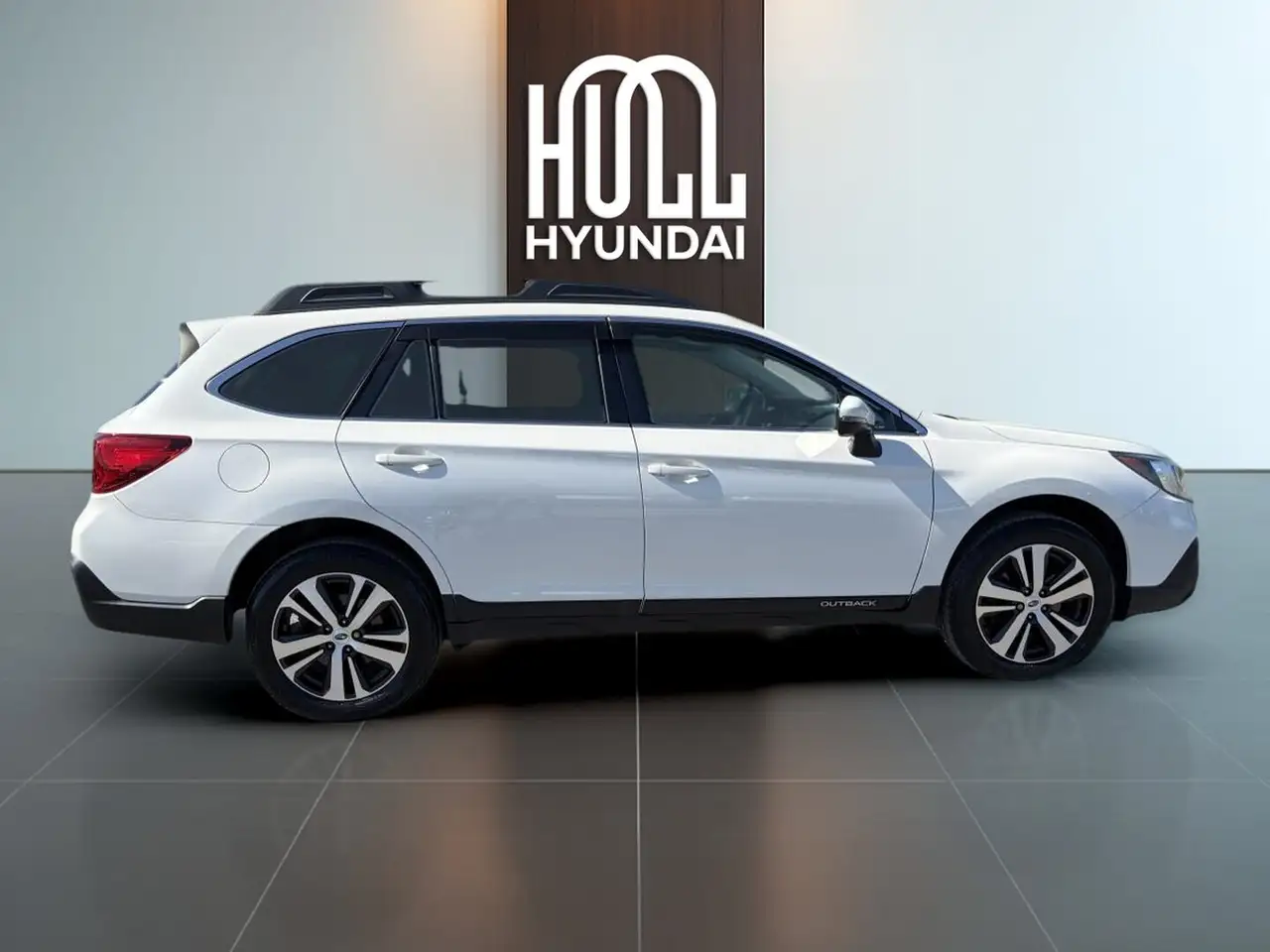 Subaru OUTBACK photo Subaru OUTBACK