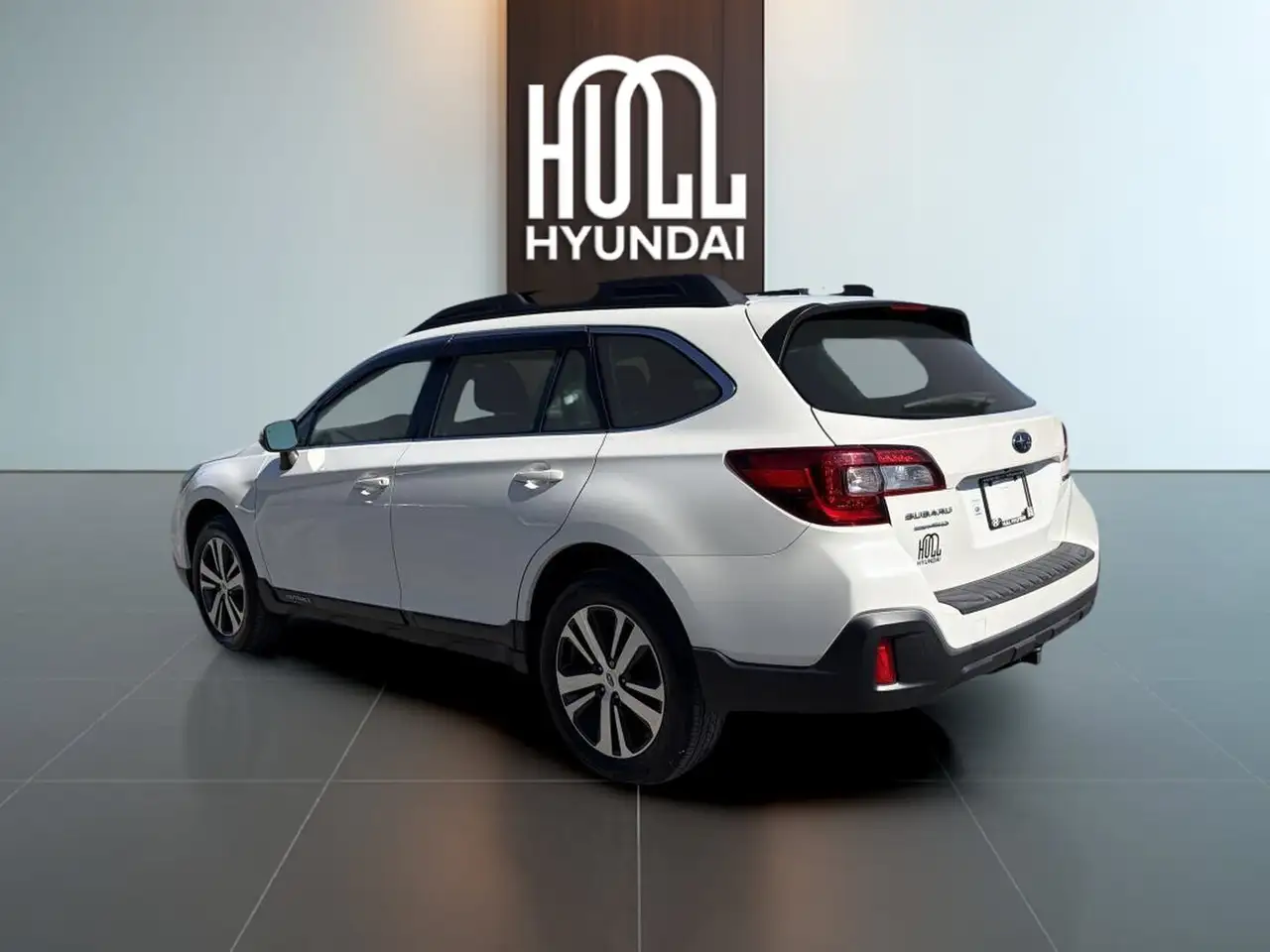 Subaru OUTBACK photo Subaru OUTBACK