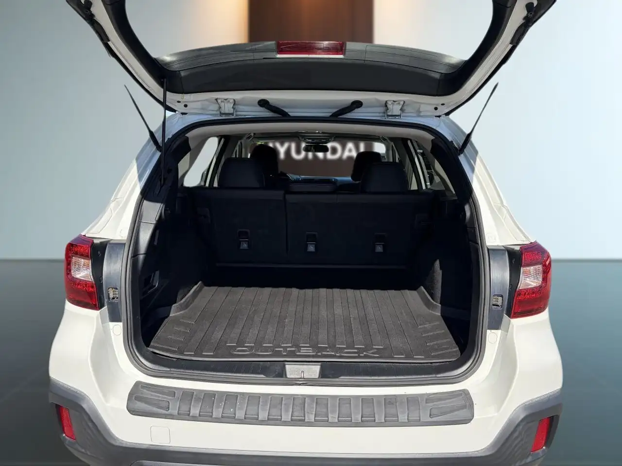 Subaru OUTBACK photo Subaru OUTBACK